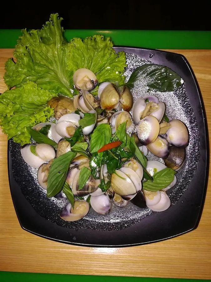 Chomlay Room & Restaurant Ko Lanta 2*,  Thaiföld