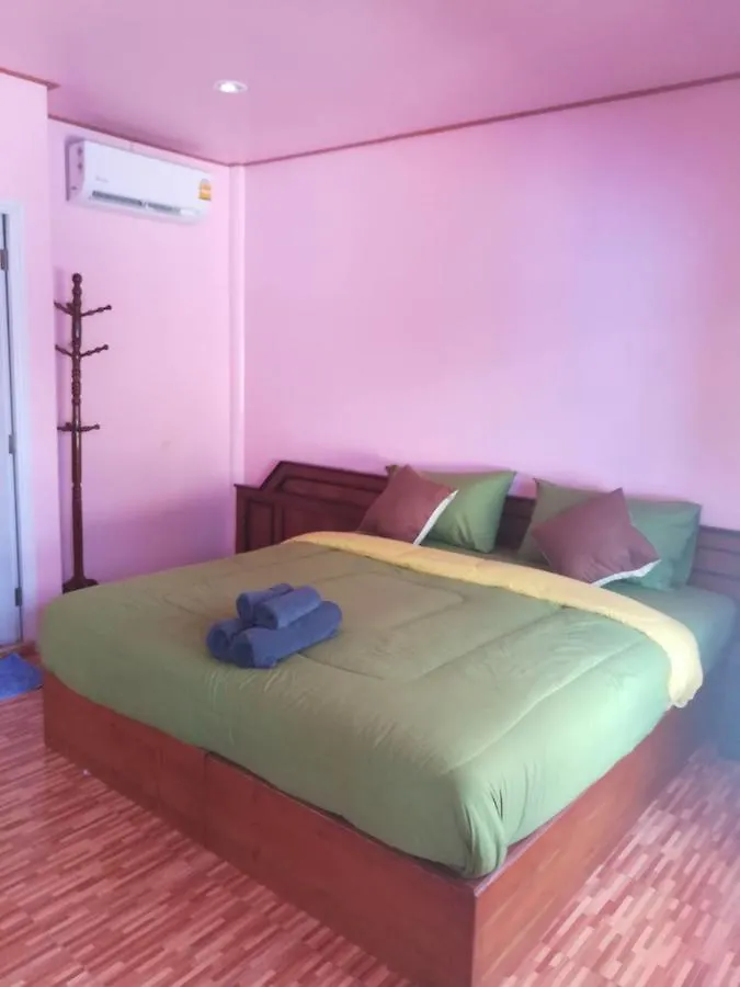 Chomlay Room & Restaurant Ko Lanta